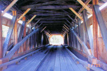 Poland Bridge, Burr Arch. Photo by Liz Keating, September 21, 2005